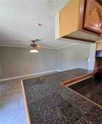 100 Jasmine Ln - Photo 3 of 15