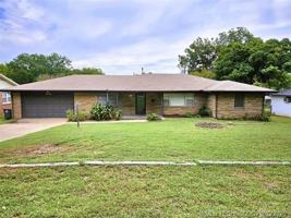 featured image of 5125 S Atlanta Pl