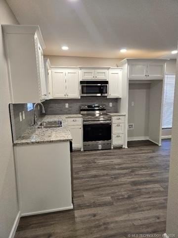 517 N Main St #1-2 - Photo 3 of 12