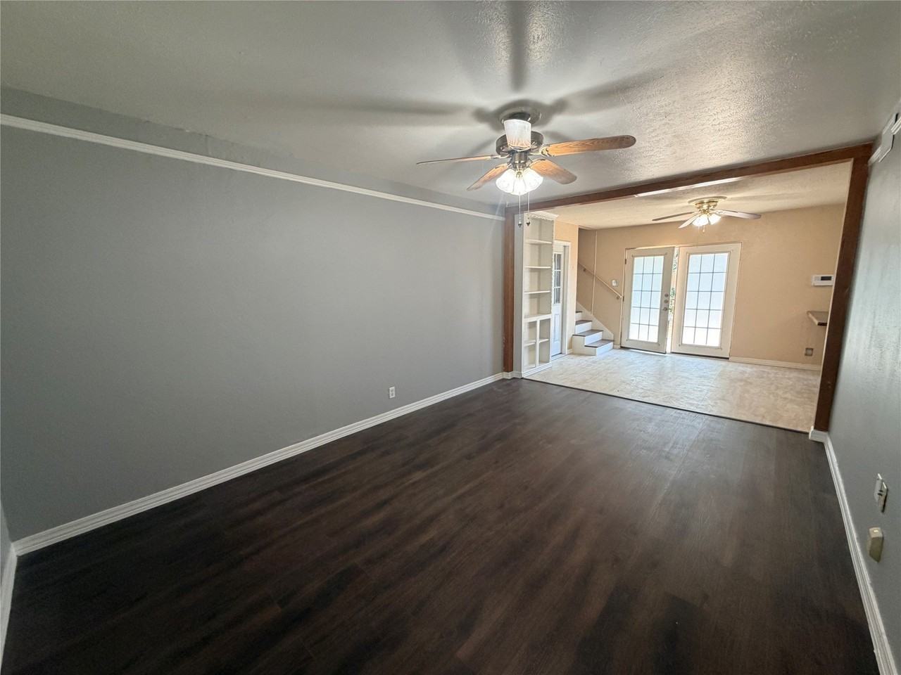 1416 Norwood Dr - Photo 3 of 17