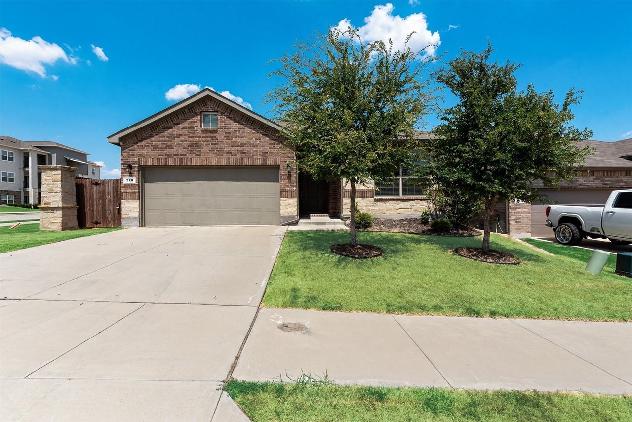 270 Irish Moss Dr - Photo 3 of 23