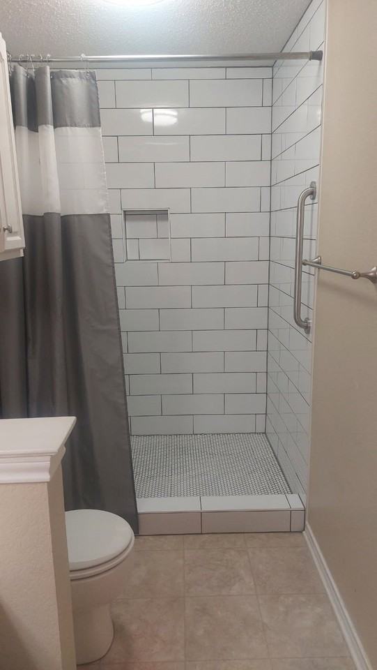1832 Maplewood Trl - Photo 2 of 3