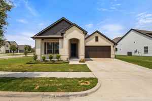 featured image of 2900 Bluff Creek Dr
