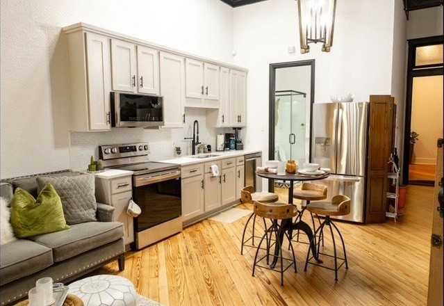115 E Moore Ave #203 - Photo 5 of 10