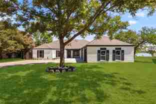 5000 Edgewater Dr - Photo 1 of 1