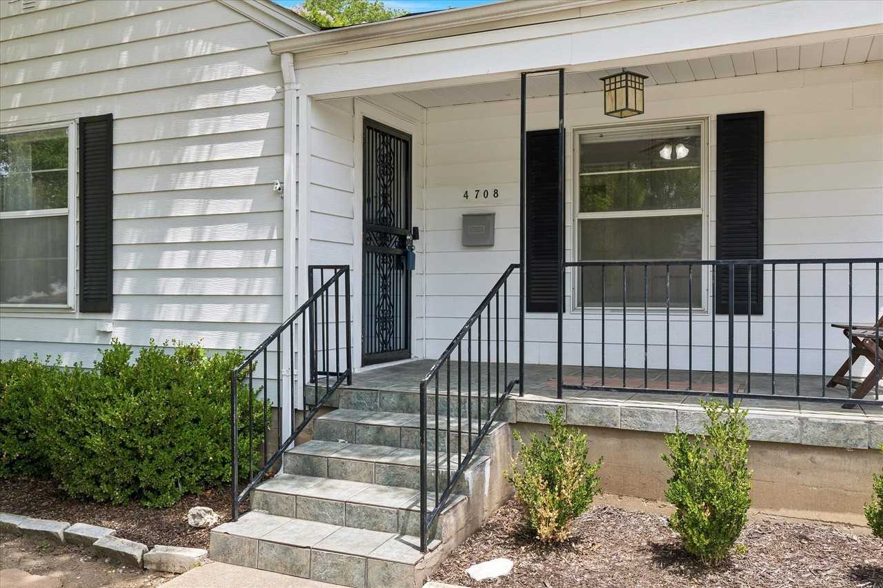 4708 Calmont Ave - Photo 2 of 25