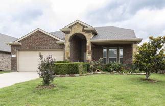 601 Ivy Ln - Photo 1 of 1