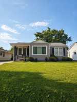 featured image of 3824 Greenway Pl