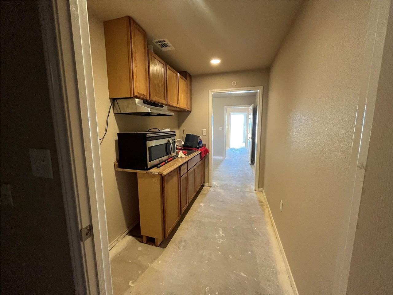 4210 Rhea Rd - Photo 6 of 11