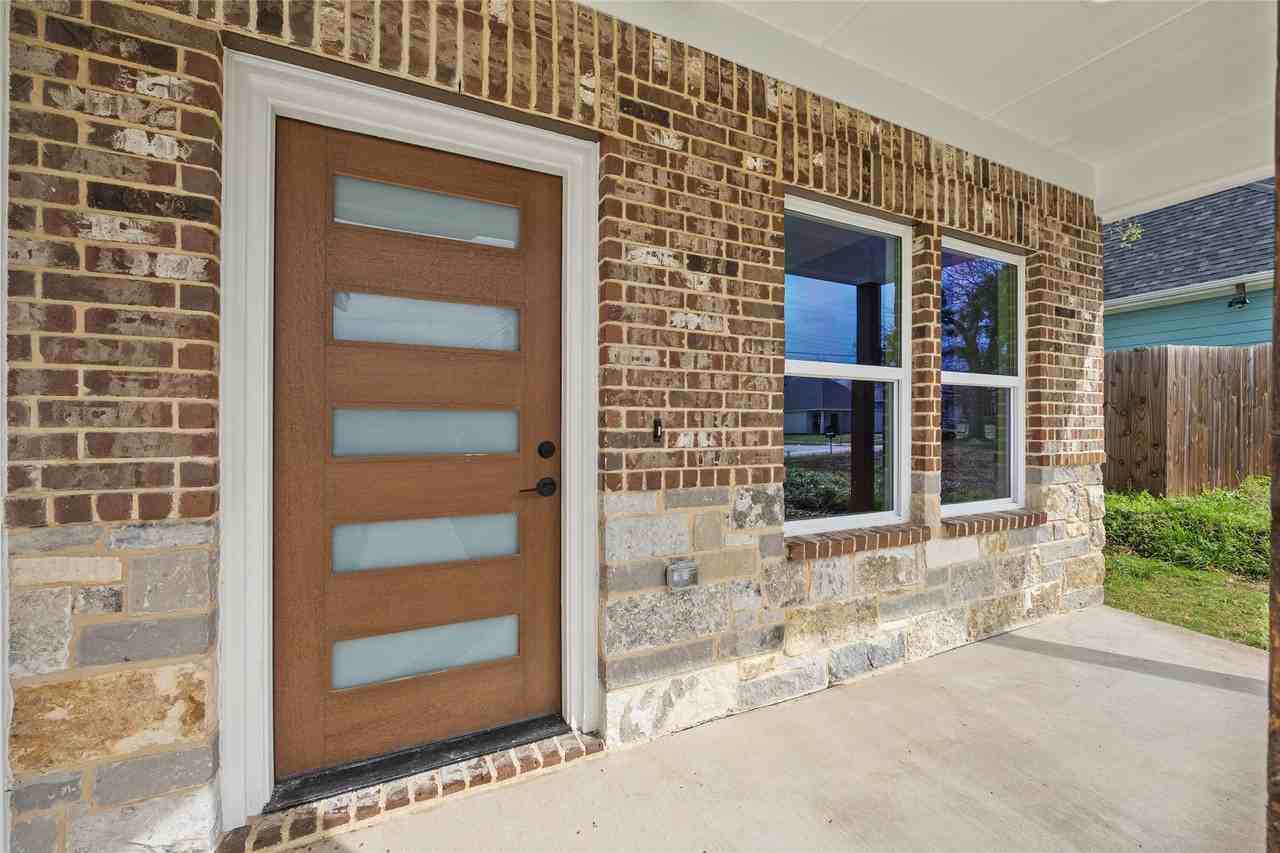 3508 Washington St - Photo 4 of 21