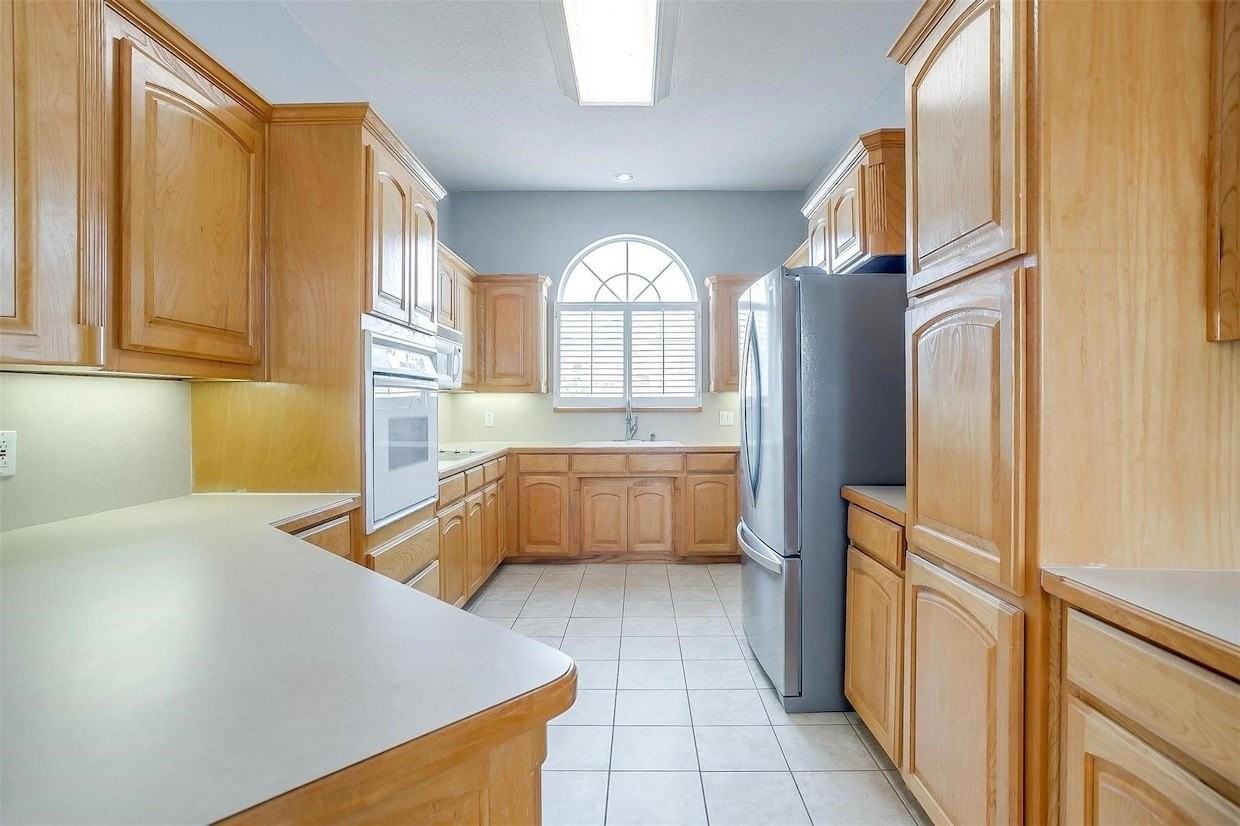 11629 Virginia Way Ct - Photo 6 of 11