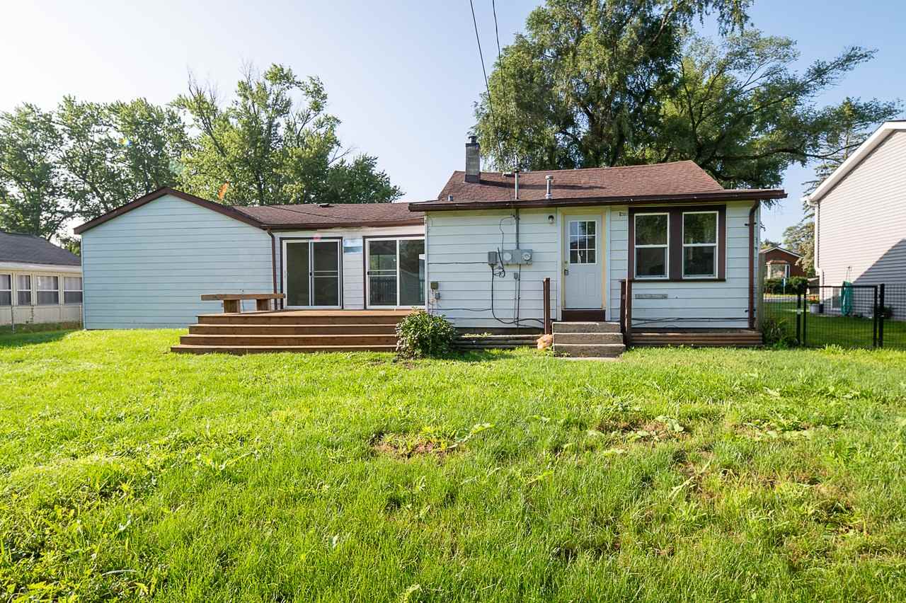 23506 126th Street - Photo 5 of 17