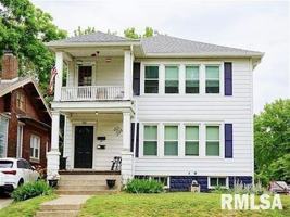 featured image of 701 1/2 W Vine St