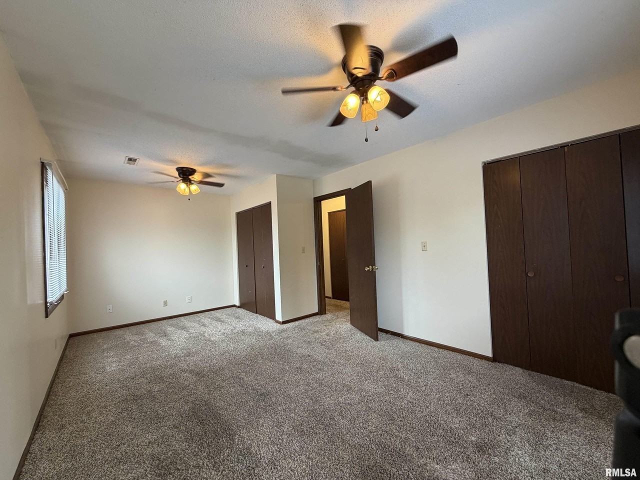 102 E Scarritt St #5 - Photo 7 of 10