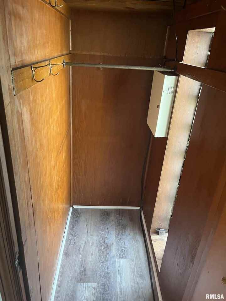 262 Johnson St #4 - Photo 6 of 13
