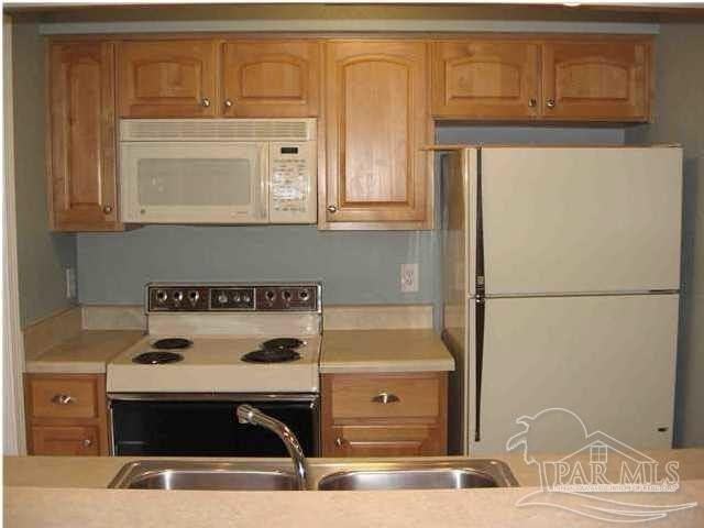 931 Brookside Pl - Photo 6 of 12