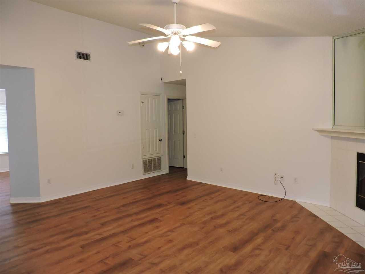 2552 Southern Oaks Dr - Photo 7 of 35
