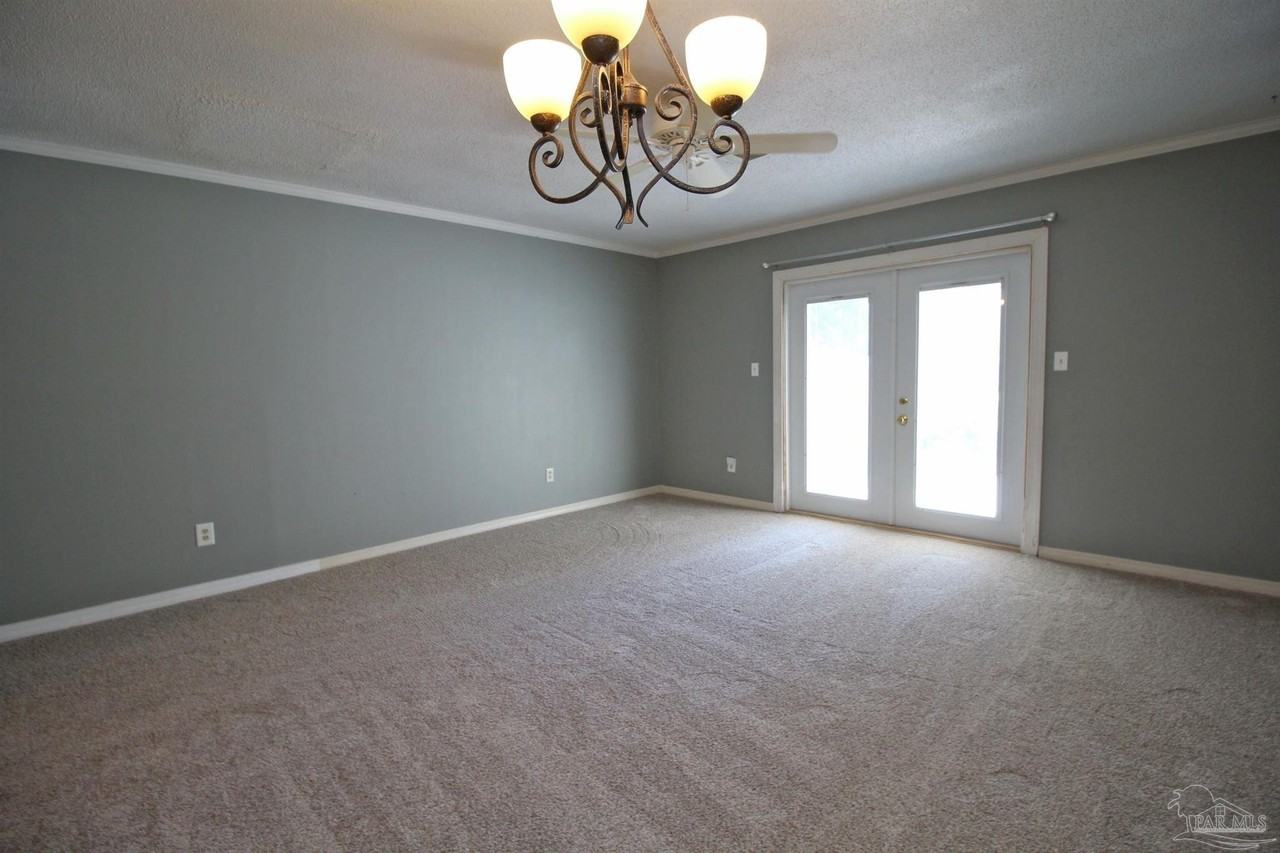 7022 Chapel St #15 - Photo 4 of 15