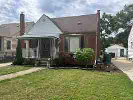 featured image of 3044 Roosevelt St