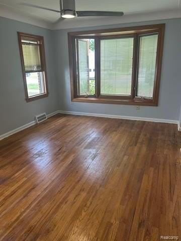 3044 Roosevelt St - Photo 7 of 7