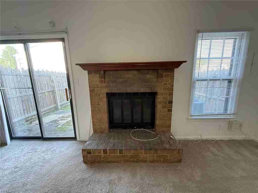216 Weller Blvd - Photo 3 of 20