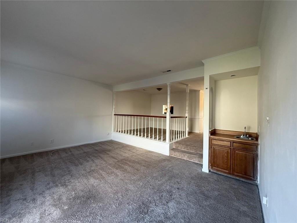 216 Weller Blvd - Photo 7 of 20