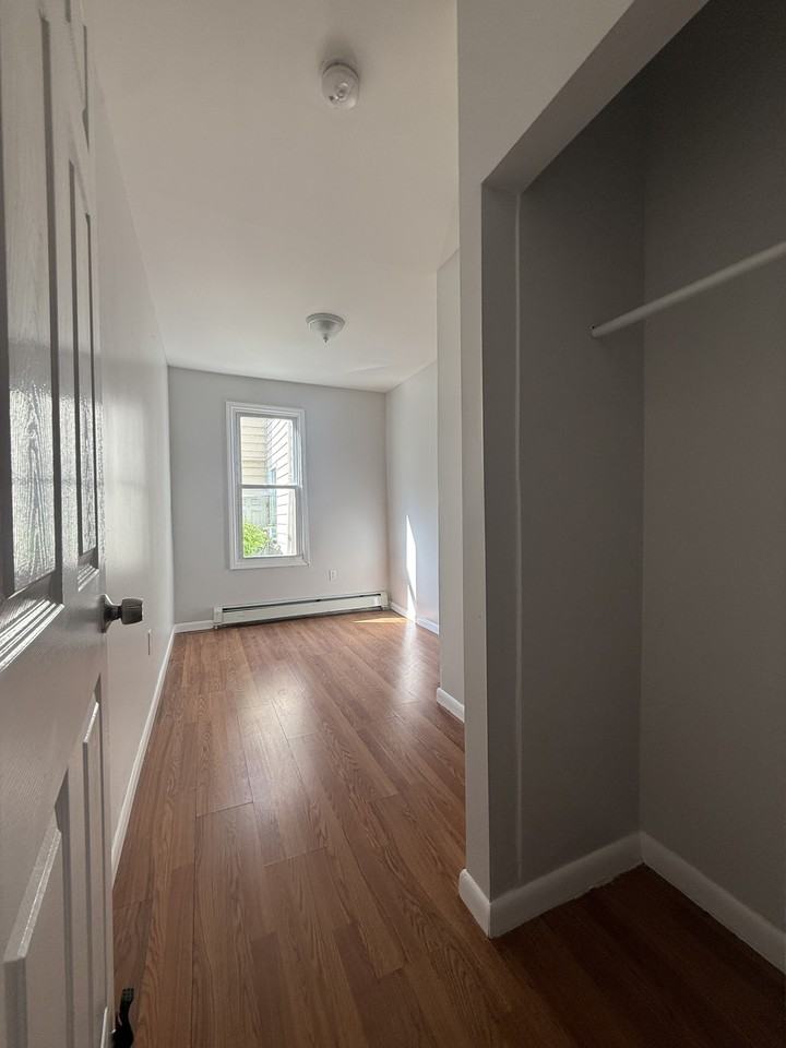 2 Benson St #1 - Photo 4 of 11