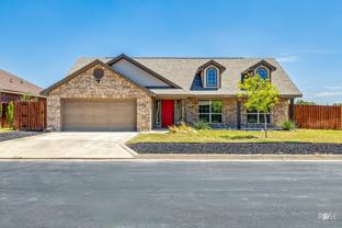 1902 Chesney Ln - Photo 1 of 1