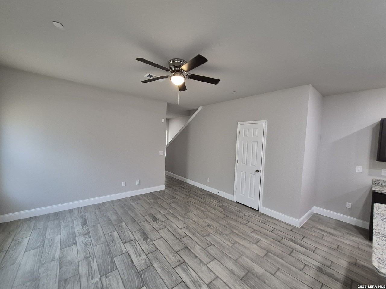 13321 Reid Mdws - Photo 4 of 24