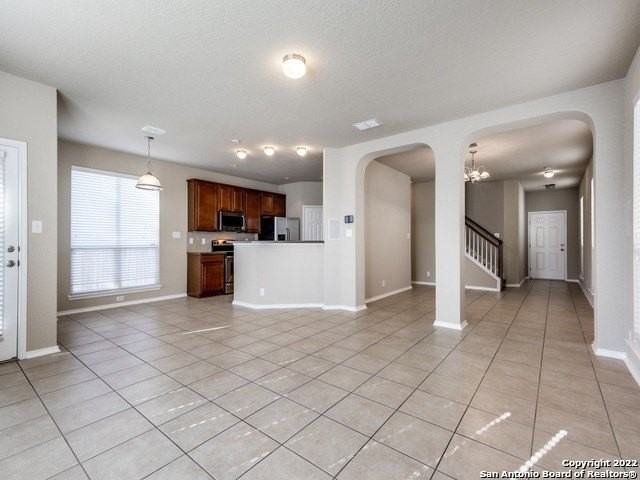 6912 Abbey Fls - Photo 7 of 23