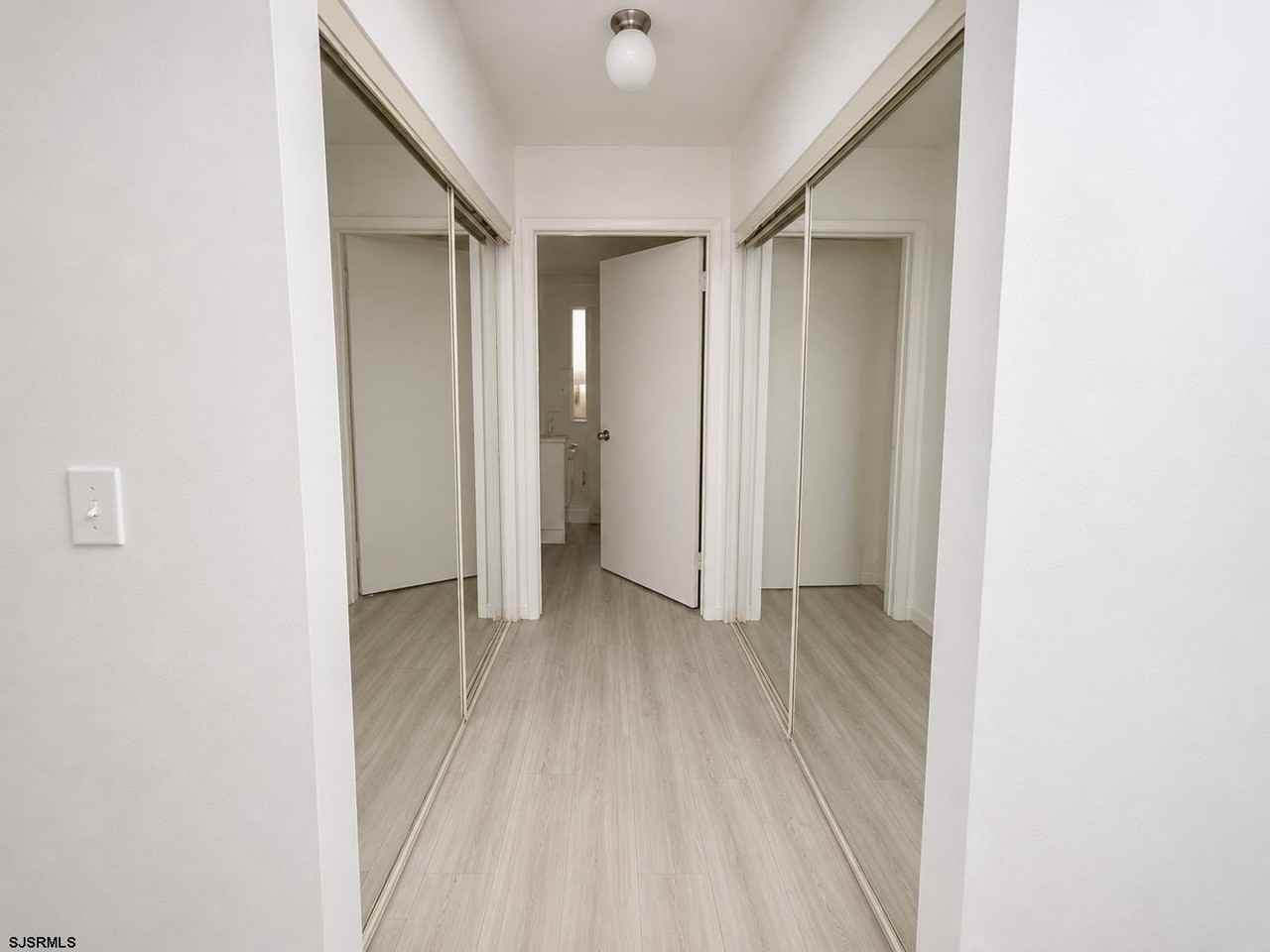 4 Federal Ct #4 - Photo 3 of 7