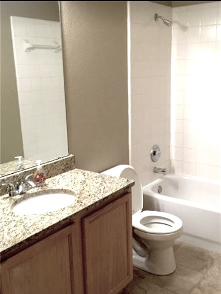 5525 Overland Dr - Photo 7 of 11