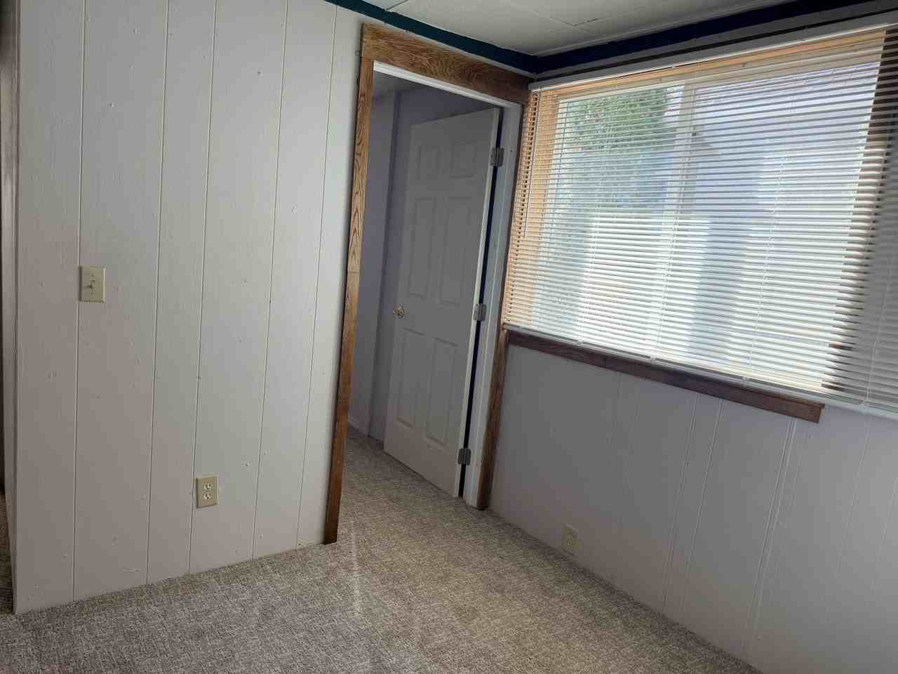 4015 South Thompson Avenue - Photo 4 of 18