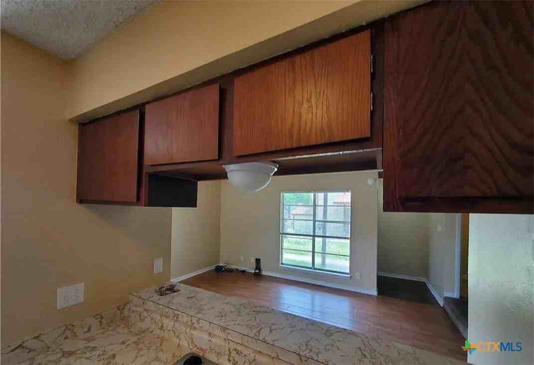 1308 Covey Ln #A - Photo 6 of 21