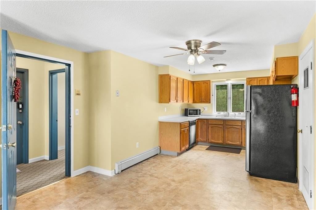 283 Privilege St #4 - Photo 5 of 20