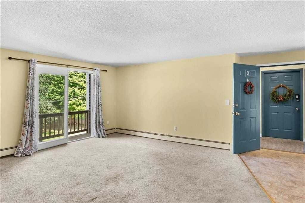 283 Privilege St #4 - Photo 6 of 20