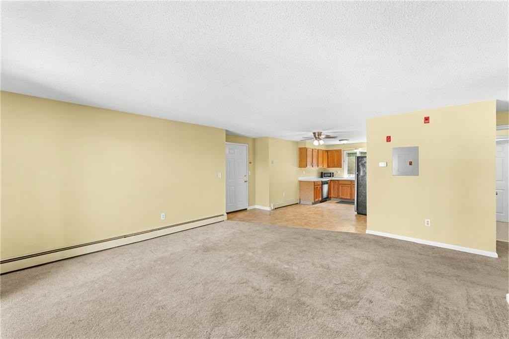 283 Privilege St #4 - Photo 7 of 20