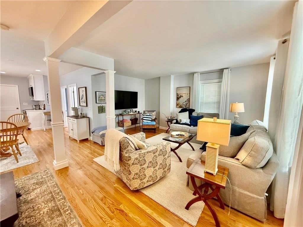 18 Carey St - Photo 2 of 28