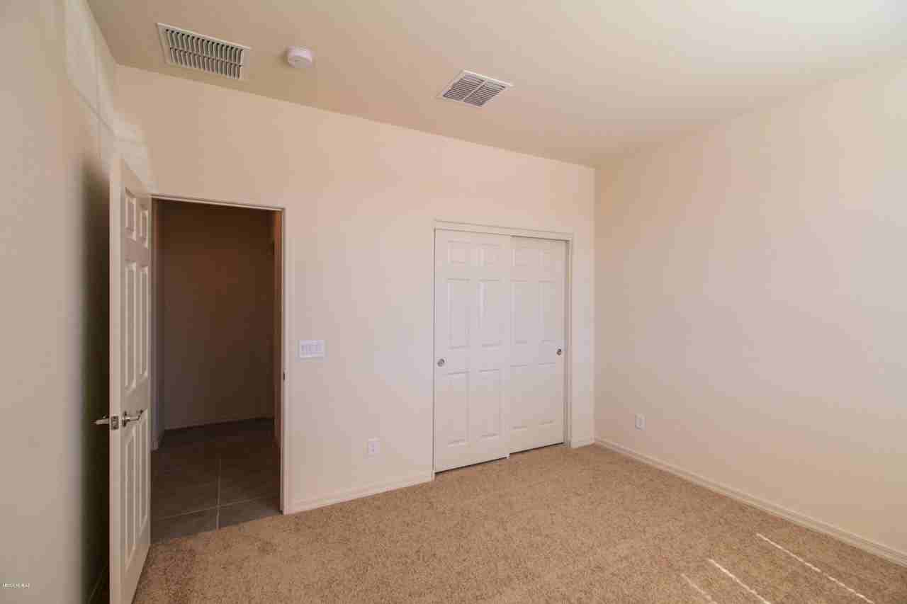 11965 N Renoir Way - Photo 7 of 8