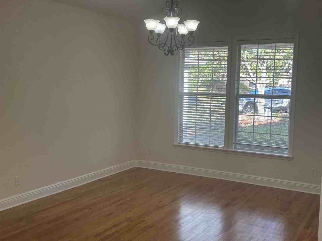 2813 Aqua Ridge Ct - Photo 4 of 14