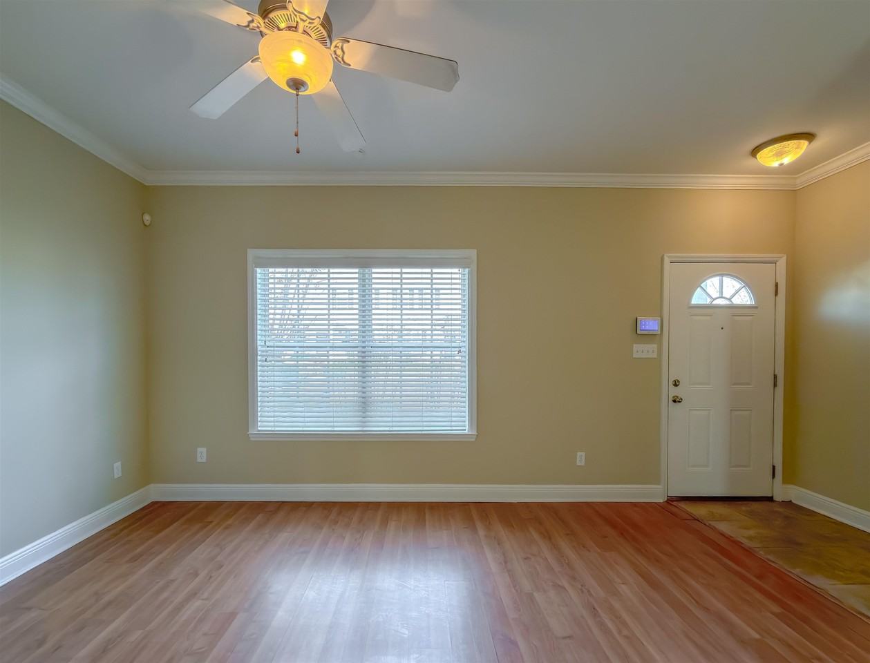 1937 Bloomington Ave - Photo 5 of 50