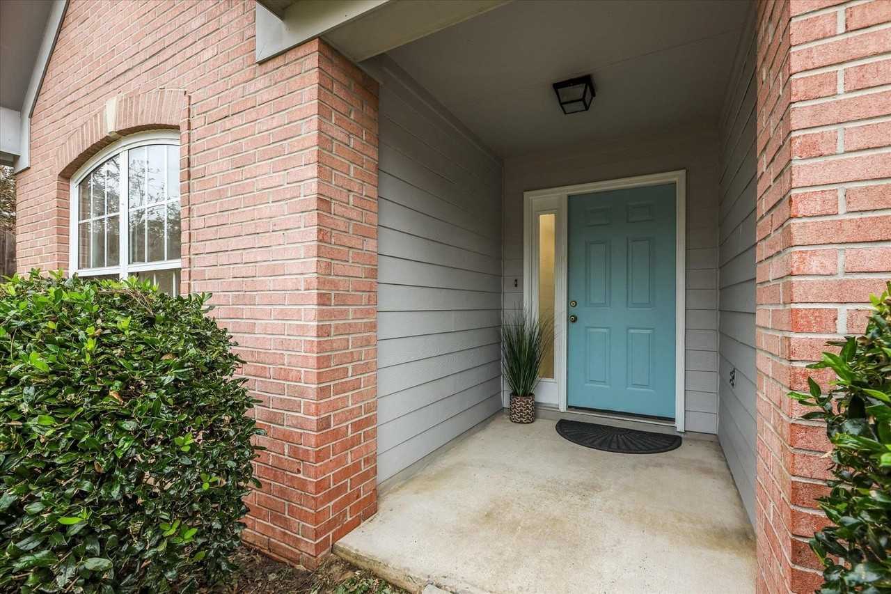 3588 Wexford Ct - Photo 5 of 45