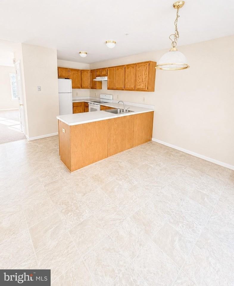 3633 Harbor Rd - Photo 6 of 15