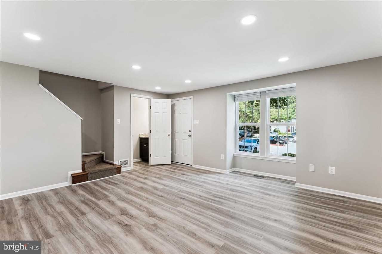 8345 Silver Trumpet Dr - Photo 3 of 20