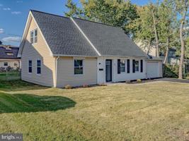 featured image of 39 Middleton Ln
