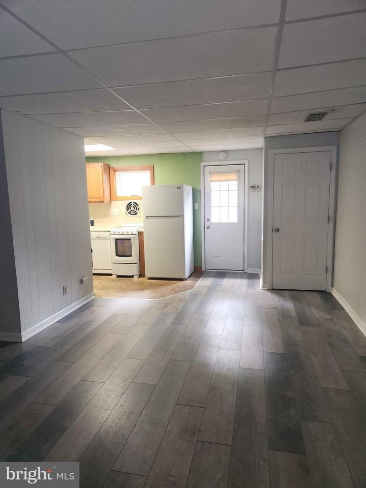 43 E Wheat Rd - Photo 4 of 7