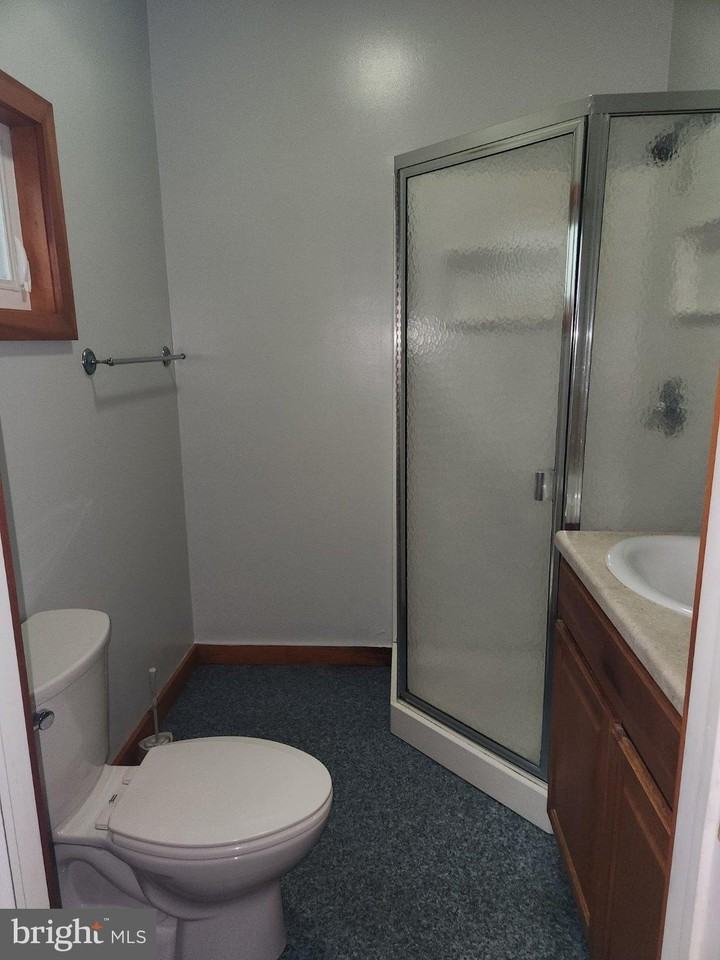 43 E Wheat Rd - Photo 7 of 7