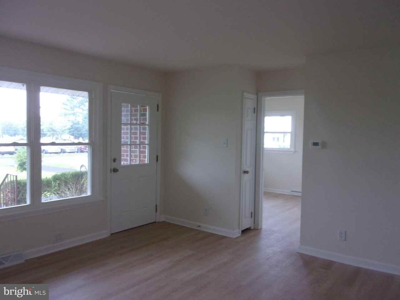 36 Park Ave - Photo 4 of 19