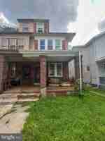 featured image of 221 Woodlawn Ave
