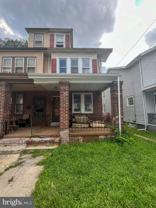 221 Woodlawn Ave - Photo 1 of 1